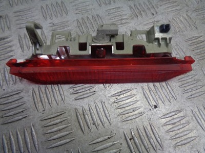 Свет стоп-сигнал toyota yaris i фото №1