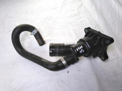Volvo v40 ii рестайлинг  2,0d d2 термостат шланг воды 18r фото №1