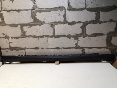 Tesla model s рестайлінг  молдинг поріг права фото №1