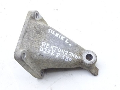 Ssangyong rexton 2.7 xdi кронштейн двигателя левая фото №1