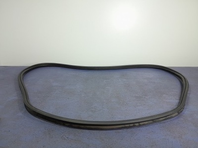 Volvo xc60 ii прокладка дверь задняя левый фото №1