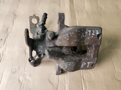 Toyota avensis t27 09-17 суппорт правый задняя фото №1