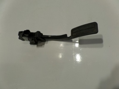 Discovery iii 2.7 tdv6 потенціометр газу slc000061 фото №1