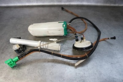 Насос пального поплавок audi a8 d3 4.0 tdi фото №1