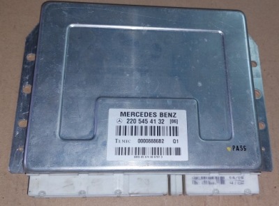 Модуль airmatic mercedes w220 lift 2004 2205454132 фото №1