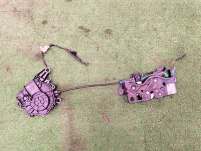 Bmw 2 u06 замок доводчик кришки багажника 7464411 8494243 фото №1