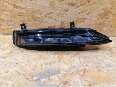 Противотуманная фара правый перед передний skoda superb 3 iii 3v led lift 19- фото №1