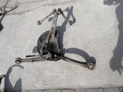 Audi a8 d4 поворотный кулак перед правая фото №1