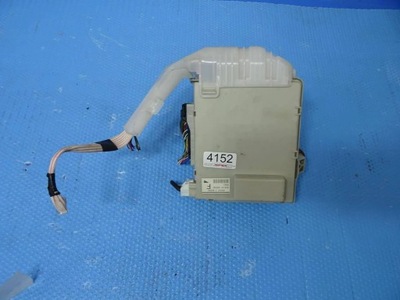 Коробка запобіжників lexus gs 450h 82670-30250 фото №1