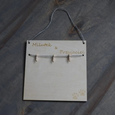 Ramka na zdjęcie ze spinaczami