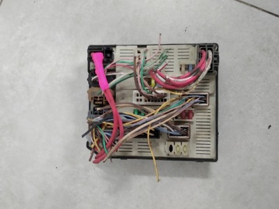 Модуль usm коробка usm renault 284b60012r фото №1