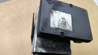 Насос abs mercedes-benz r w251, v251 a1645458832 3.0l дизель 2006 фото №1