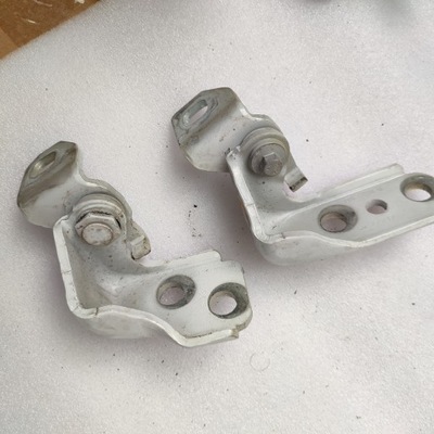 Ford tourneo courier 15r петли дверь левая передние фото №1