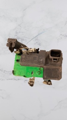 Замок дверь правый перед volvo s60 v 70 ii фото №1