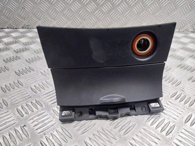 Пепельница бардачок разъём mazda оригинальный номер bp4k-55211 фото №1