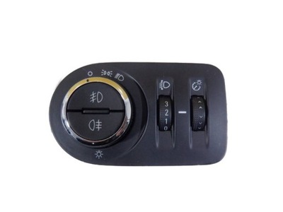 Opel corsa e выключатель света 13470445 фото №1