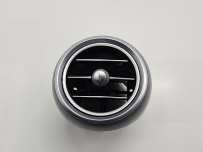 Mercedes w205 решітка обдув ліва a2058304300 фото №1