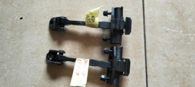 Volvo v60 s60 2018 ограничитель дверь перед левый правый фото №1