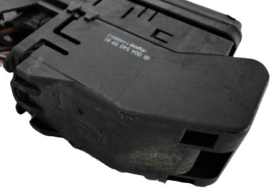 Mercedes ml w164 164 рестайлинг  штекер насоса abs фото №1