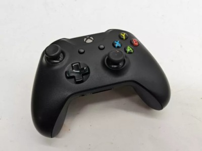 PAD XBOX ONE CZARNY
