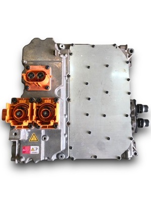 Porsche taycan модуль преобразователь напряжения 9j1915539cn фото №1