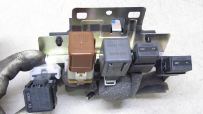 Nissan qashqai j11 1.2 коробка предохранителей 13- фото №1