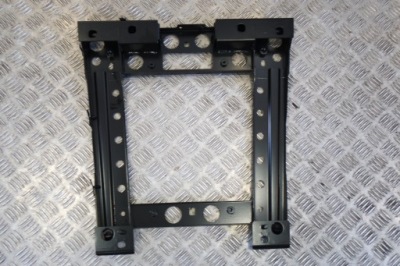 Кронштейн сиденье задний  lamborghini urus фото №1