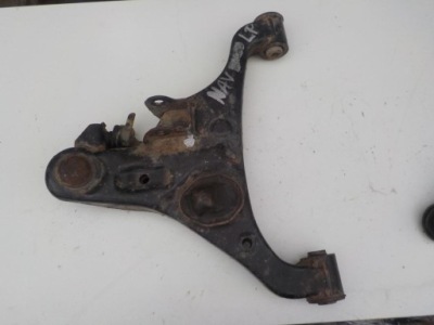 Рычаг левый перед nissan navara d22 фото №1