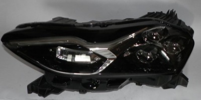 Citroen ds3 crossback лампа фара led лівий ліва фото №1