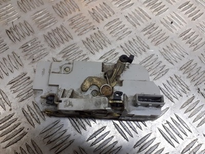 Замок дверь правый задняя peugeot 406 4pin фото №1