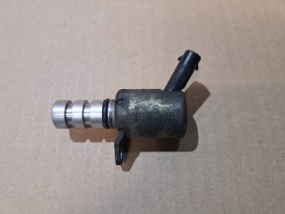 Клапан управляющий вала распределительного вала audi q7 4l 4.2tdi v8 06e115243f фото №1