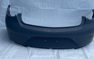 Opel insignia b 17 - бампер задній задній hb новий фото №1