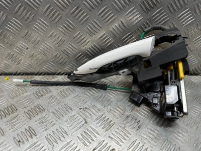 Hyundai i30 ii 2 замок дверь левый перед ручка 81310-a6100 фото №1