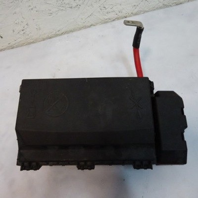 Opel astra j 1.7d коробка предохранителей c11000139 фото №1