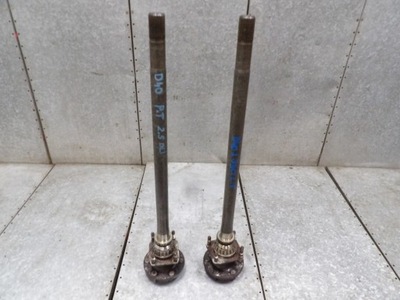 Nissan navara d40 2.5 dci приводной вал левая правая задняя фото №1