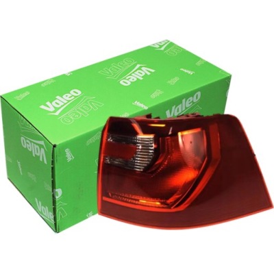 VALEO 044456 ФАРА ЗАДНЯ КОМБІНОВАНА 