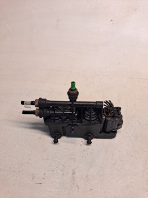 Клапан подвеска land rover discovery iii 2.7d rvh000095 фото №1