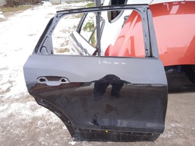 Audi e-tron двері задні праве фото №1