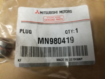 NUEVO BRIDA CIEGA CULATA DE CILINDROS DEL MOTOR MITSUBISHI MN980419  