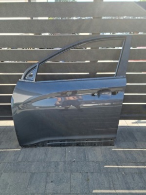Hyundai kona дверь левая передние перед фото №1