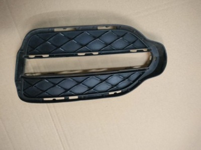 Mercedes glk x204 12- решітка бампера ліва перед оригінал фото №1