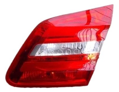 Mercedes b-klasa w246 лампа led задняя правая оригинальный номер фото №1