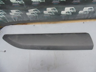 Citroen berlingo iv 19- молдинг двері перед права фото №1