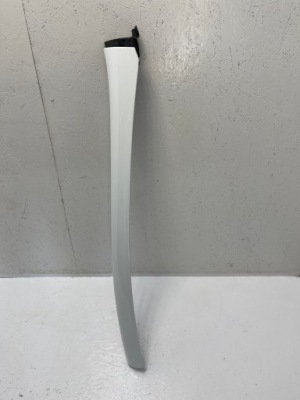 Opel zafira c передняя правая молдинг стойка 3420553287 фото №1