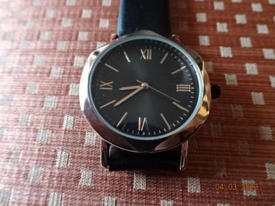Zegarek damski naręczny 3,5 cm LBVYR