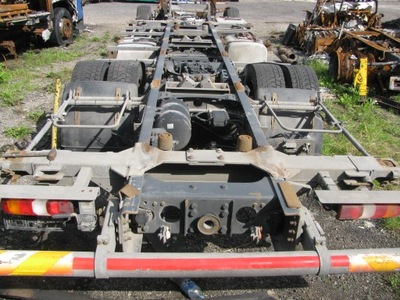 Mercedes actros mp4 рама обшивка bdf wecon. фото №1