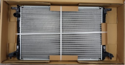 Радиатор audi a6 c8 4a 2018 - фото №1