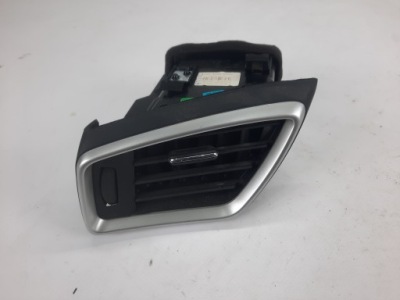 Решітка обдув ліва eu nissan qashqai ii j11 фото №1