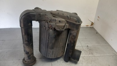 Корпус фільтра повітря vw t4 95r фото №1