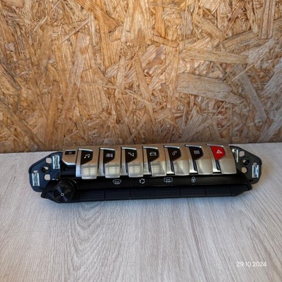 Панель кондиционера peugeot 3008 ii 98249155dx фото №1